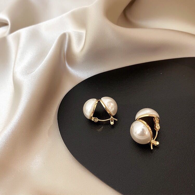 Wholesale Pearl Ball Alloy Ear Buckles